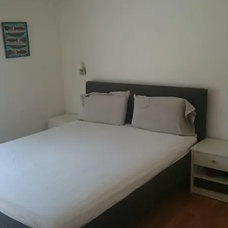 Cute Between Two Beaches Apartament